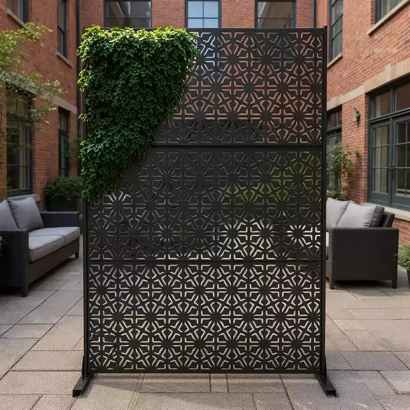 3-Panel Metal Outdoor Privacy Screen, Decorative Fence & Plant Support